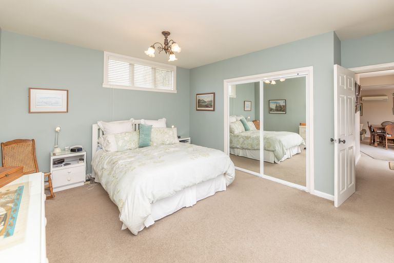 Photo of property in 105a Hinau Street, Riccarton, Christchurch, 8041