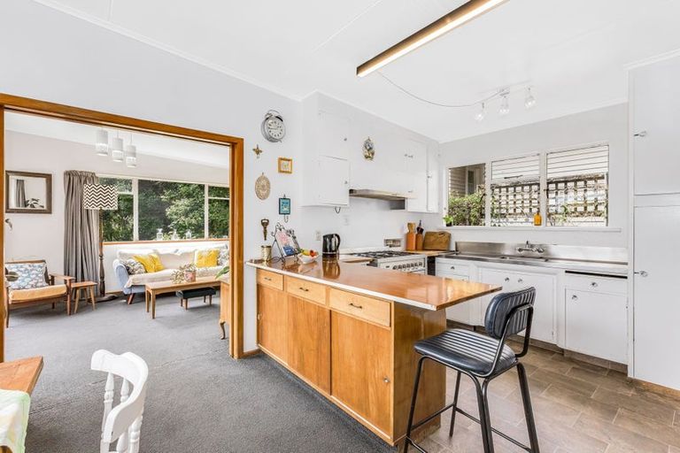 Photo of property in 136 Hine Road, Wainuiomata, Lower Hutt, 5014