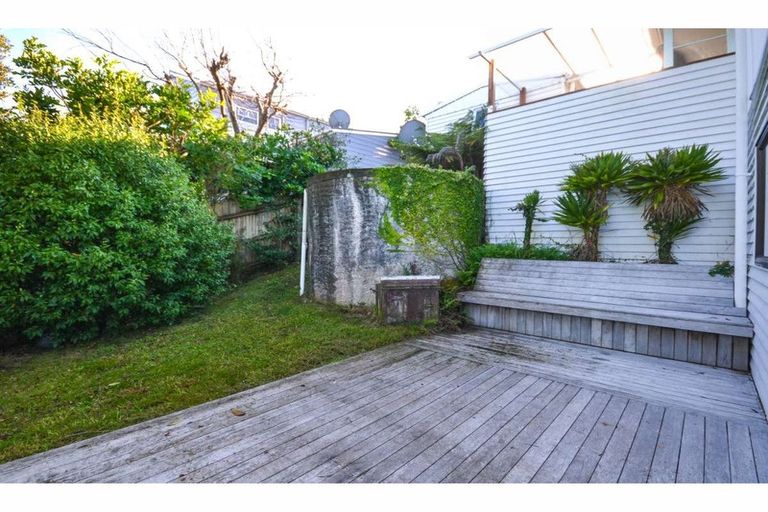 Photo of property in 84 Doves Bay Road, Kerikeri, 0294