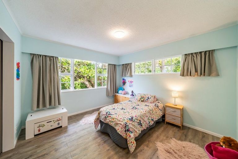 Photo of property in 24 Avian Road, Blue Mountains, Upper Hutt, 5371