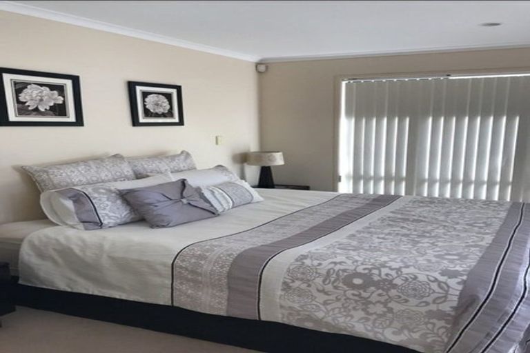 Photo of property in 73 Nautilus Drive, Gulf Harbour, Whangaparaoa, 0930