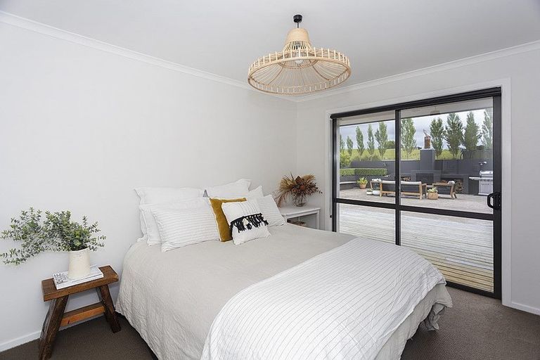 Photo of property in 4/102 Beach Road, Awamoa, Oamaru, 9495