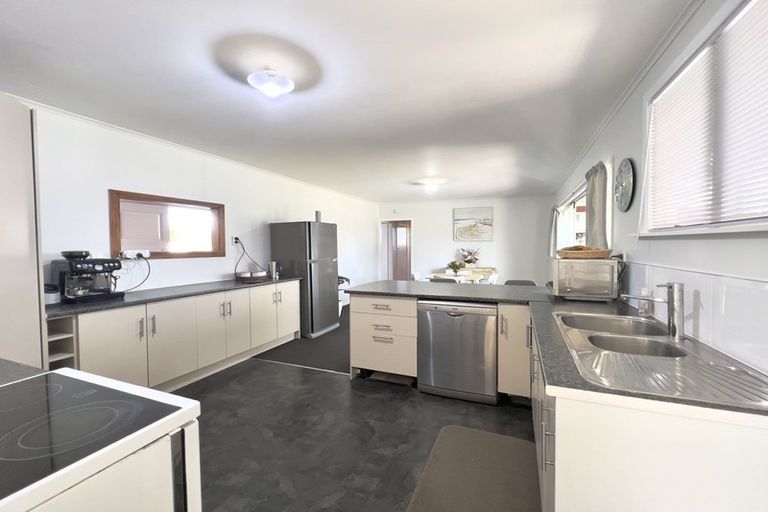 Photo of property in 322 Kawerau Road, Putauaki, Whakatane, 3192