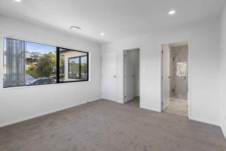 Photo of property in 40c John Downs Drive, Browns Bay, Auckland, 0630