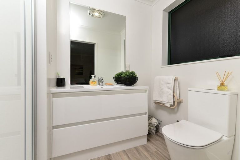 Photo of property in 13 Makepeace Place, Flagstaff, Hamilton, 3210