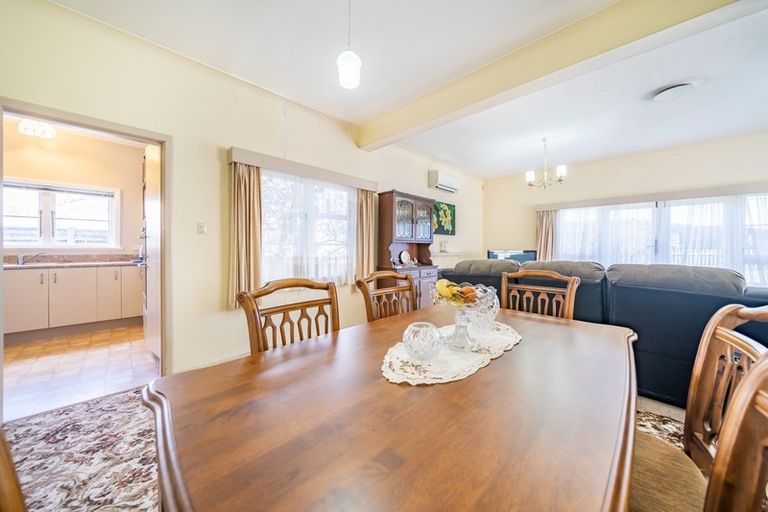 Photo of property in 5 Elizabeth Avenue, Heretaunga, Upper Hutt, 5018