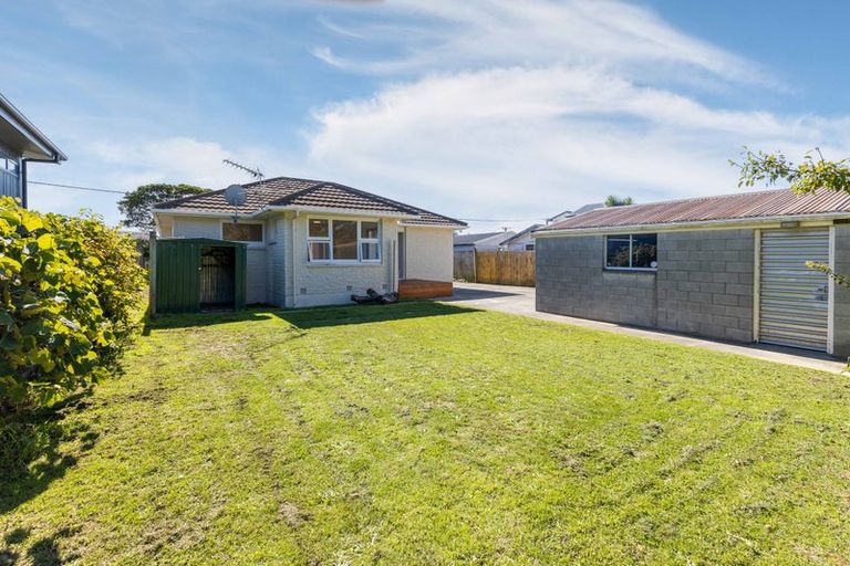Photo of property in 40 Malta Crescent, South New Brighton, Christchurch, 8062