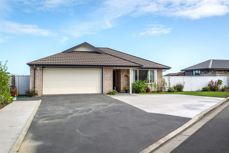 Photo of property in 3 Galatos Street, Rangiora, 7400