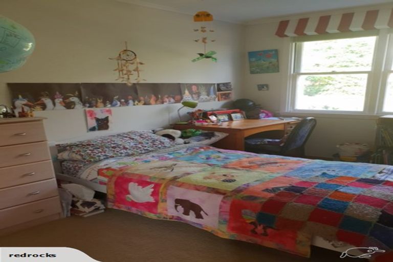 Photo of property in 8 Winston Street, Crofton Downs, Wellington, 6035