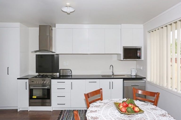 Photo of property in 14 Greenhaven Avenue, Opaheke, Papakura, 2113