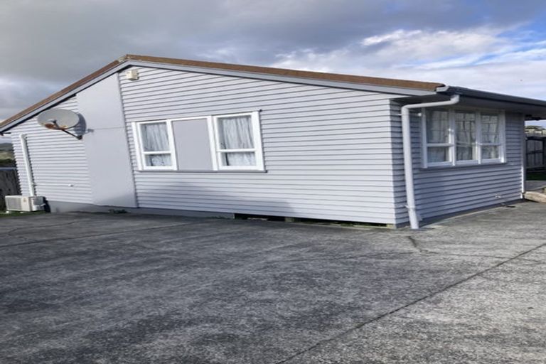 Photo of property in 3a Doncaster Terrace, Ascot Park, Porirua, 5024