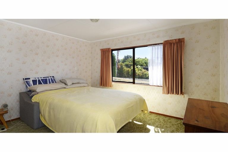 Photo of property in 177 Kina Beach Road, Tasman, Upper Moutere, 7173