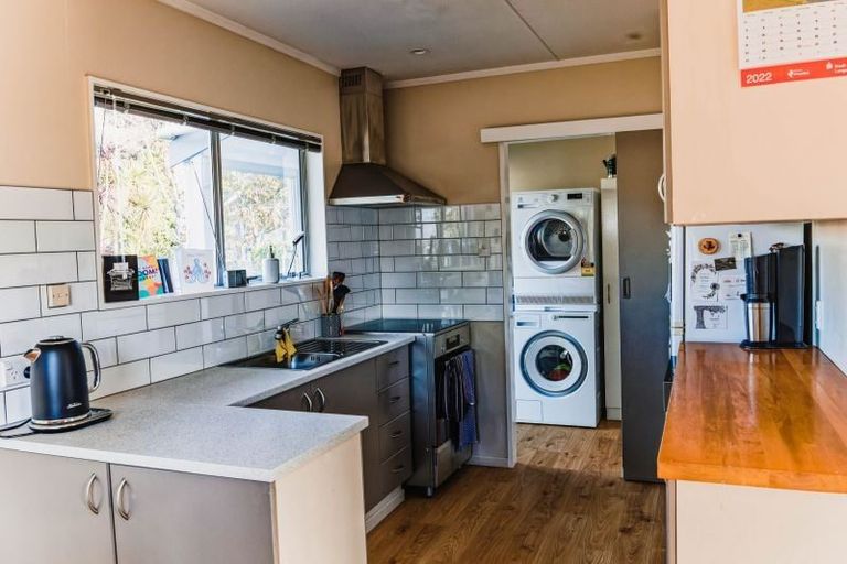 Photo of property in 15 Linwood Drive, Paraparaumu, 5032