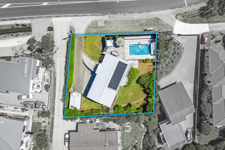 Photo of property in 300 Whangaparaoa Road, Stanmore Bay, Whangaparaoa, 0932