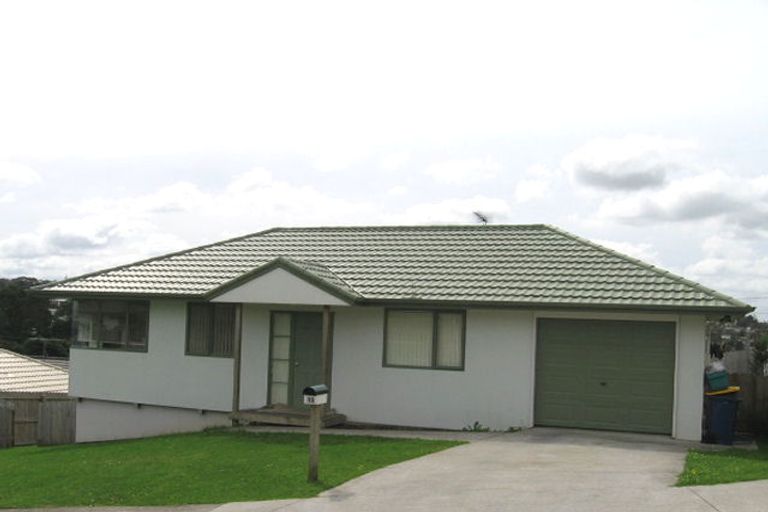 Photo of property in 19 Carling Avenue, Massey, Auckland, 0614