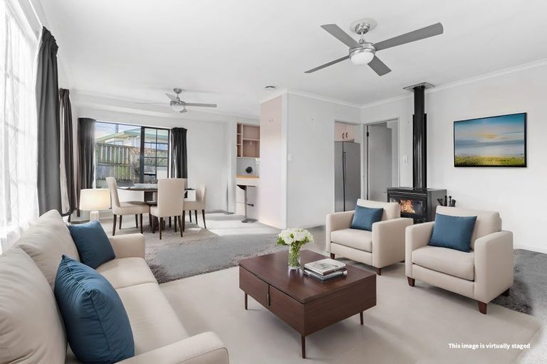 Photo of property in 32 Tawa Street, Hilltop, Taupo, 3330