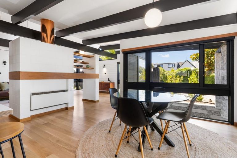 Photo of property in 20 Strathean Avenue, Avonhead, Christchurch, 8042