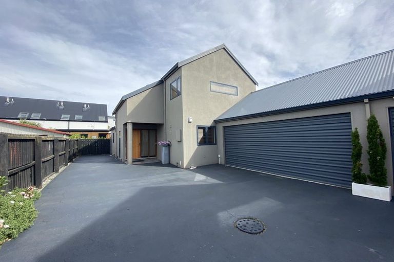 Photo of property in 2/573 Manchester Street, St Albans, Christchurch, 8014