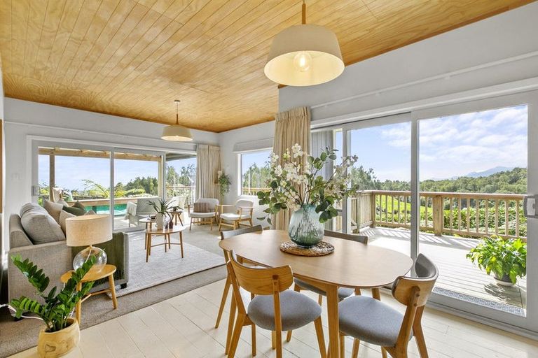 Photo of property in 828 Dover Road, Okato, New Plymouth, 4374