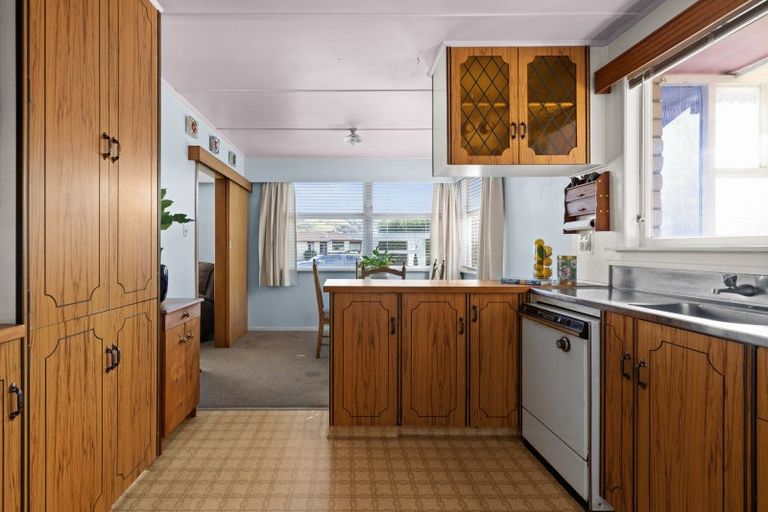 Photo of property in 27 Otatara Road, Taradale, Napier, 4112