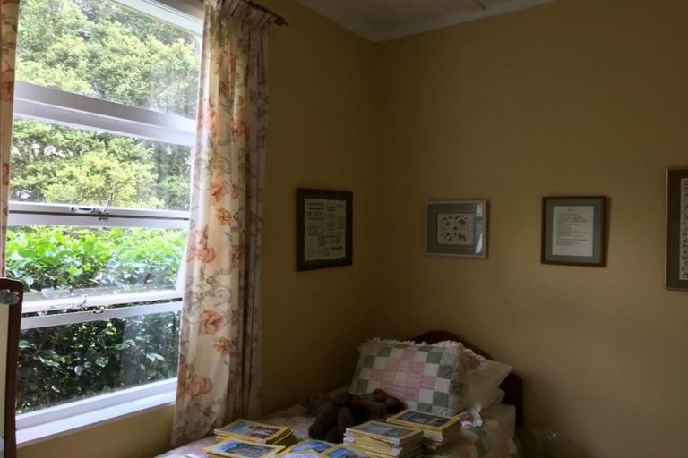 Photo of property in 159f Portsmouth Road, Bombay, 2675