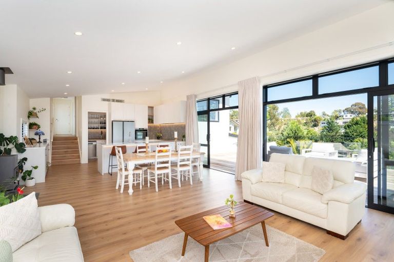 Photo of property in 64 Durham Drive, Havelock North, 4130