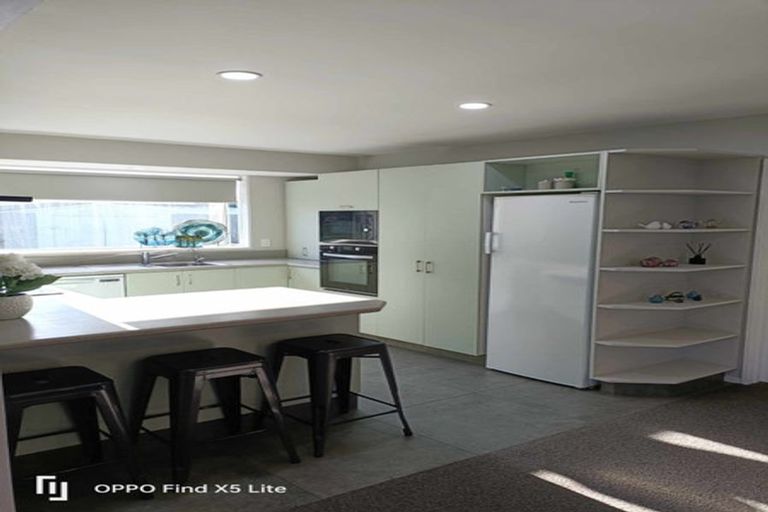 Photo of property in 15 Cross Street, Coalgate, 7673