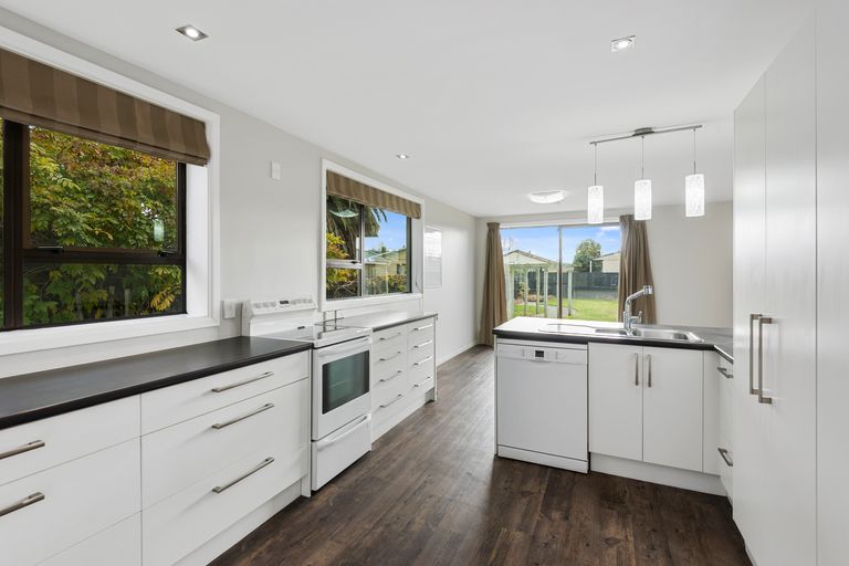 Photo of property in 120 Halswell Road, Hillmorton, Christchurch, 8025