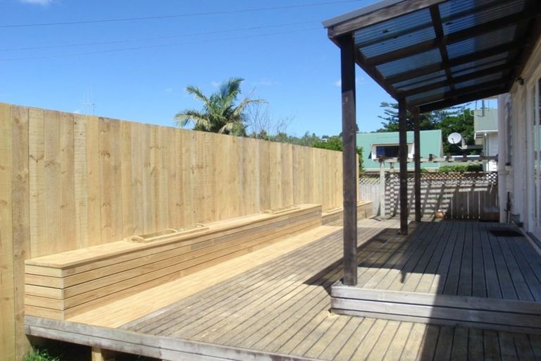 Photo of property in 11 Bernard Street, Avenues, Whangarei, 0110