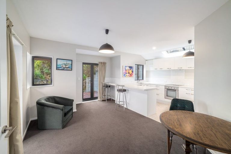 Photo of property in 30 Gilmour Terrace, Lyttelton, 8082