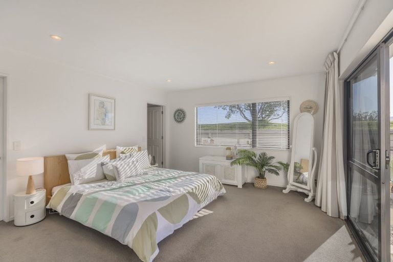 Photo of property in 20 Tui Road, Raumati Beach, Paraparaumu, 5032