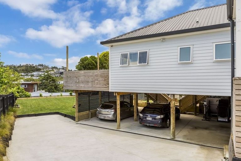 Photo of property in 19 Penton Road, Stanmore Bay, Whangaparaoa, 0932