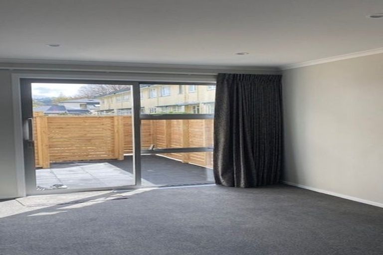 Photo of property in 13 John Reynolds Square, Hutt Central, Lower Hutt, 5010