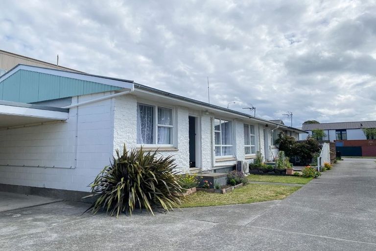 Photo of property in 3/64 Stanmore Road, Linwood, Christchurch, 8011