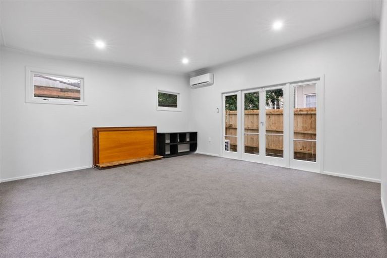 Photo of property in 1/79 Hillcrest Road, Papatoetoe, Auckland, 2025