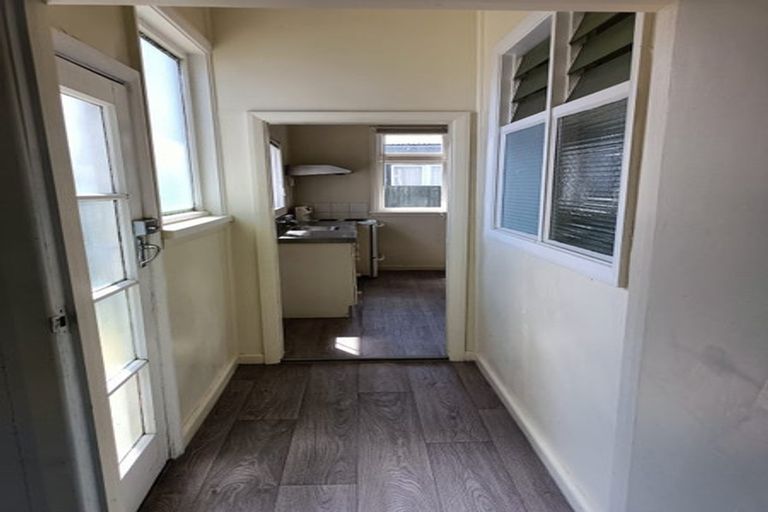 Photo of property in 2/601 Barbadoes Street, Edgeware, Christchurch, 8013