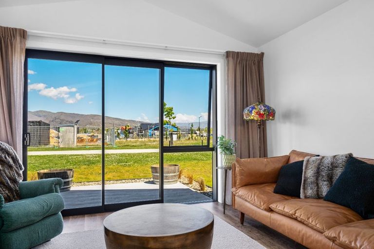 Photo of property in 48 Bragato Way, Cromwell, 9310