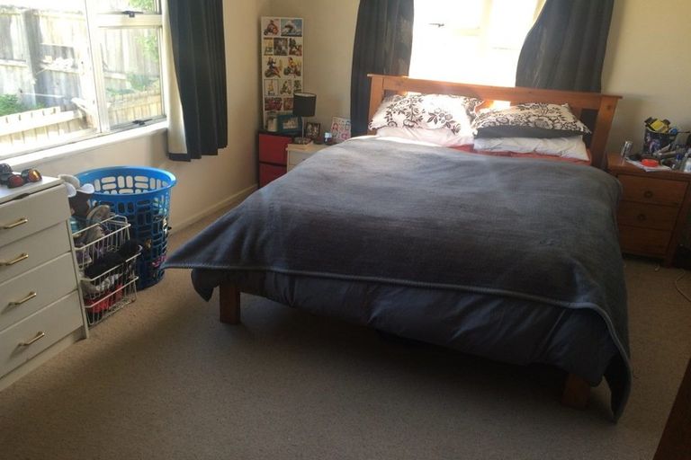 Photo of property in 25a Auburn Avenue, Upper Riccarton, Christchurch, 8041