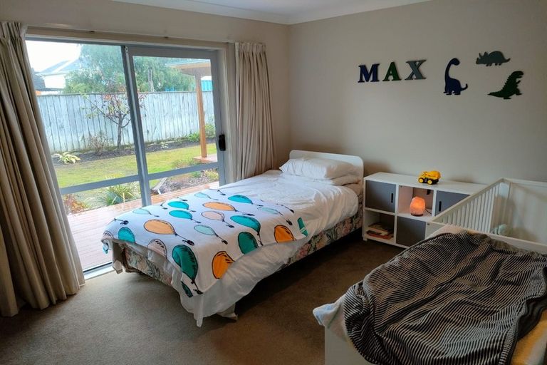 Photo of property in 1b Wellington Street, Feilding, 4702