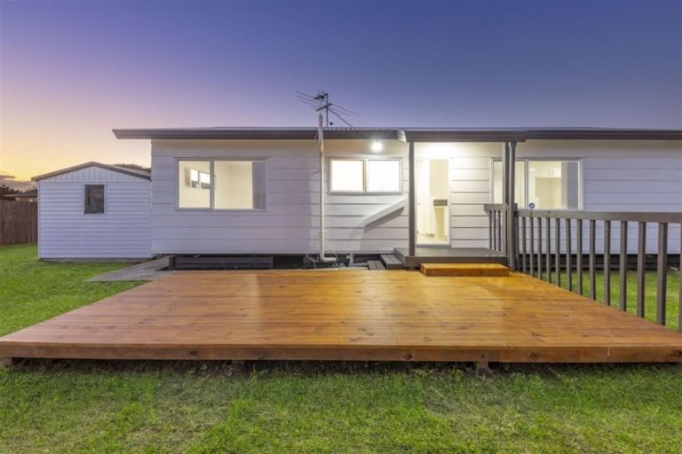 Photo of property in 1/38 Barneys Farm Road, Clendon Park, Auckland, 2103