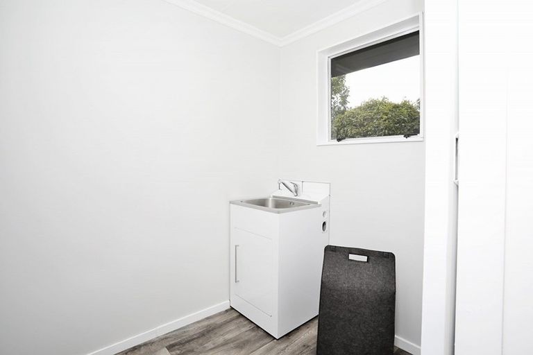 Photo of property in 22 Enniskillen Street, Clifton, Invercargill, 9812