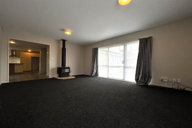 Photo of property in 39 Aldershot Street, Aranui, Christchurch, 8061