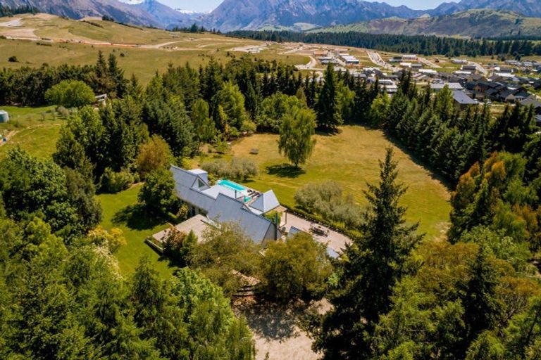 Photo of property in 504 Aubrey Road, Wanaka, 9305