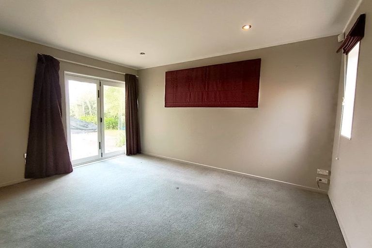 Photo of property in 17 Terrace Road, Titahi Bay, Porirua, 5022