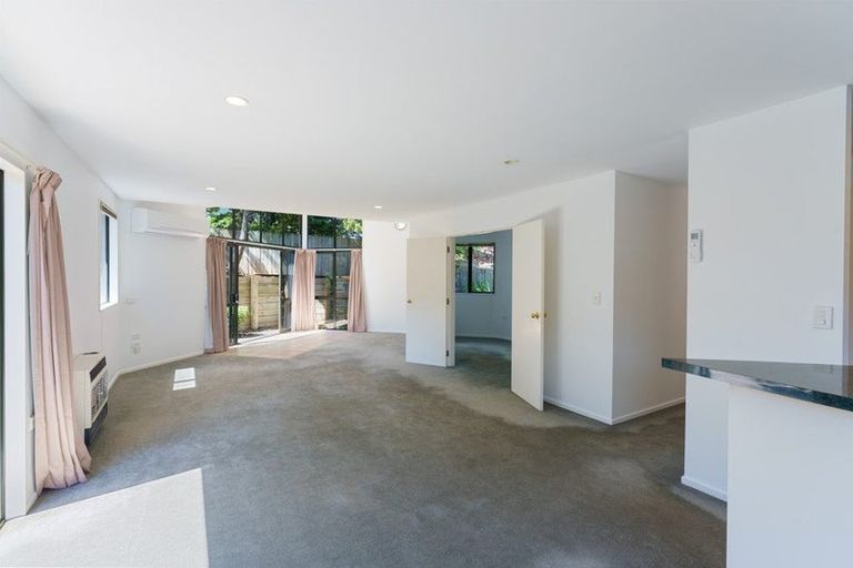 Photo of property in 2/53 Amohia Street, Paraparaumu, 5032