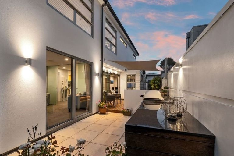 Photo of property in 4 Browns Road, St Albans, Christchurch, 8014