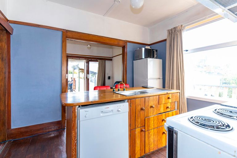 Photo of property in 16 Baker Street, West End, Timaru, 7910