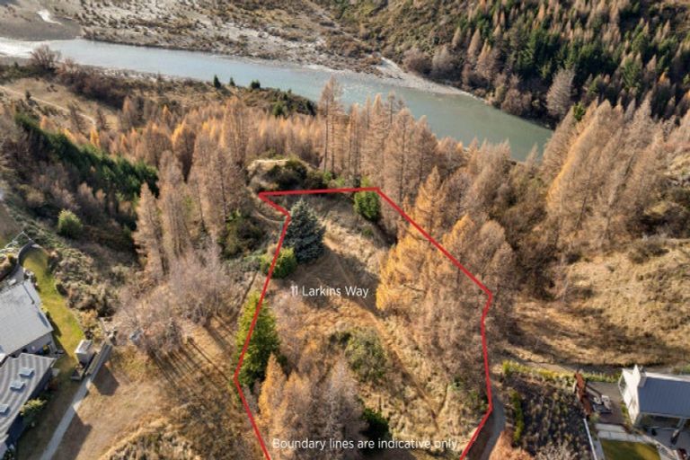 Photo of property in 11 Larkins Way, Arthurs Point, Queenstown, 9371