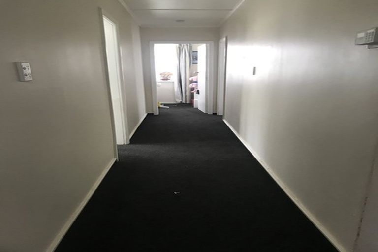 Photo of property in 308 Ruru Place, Camberley, Hastings, 4120