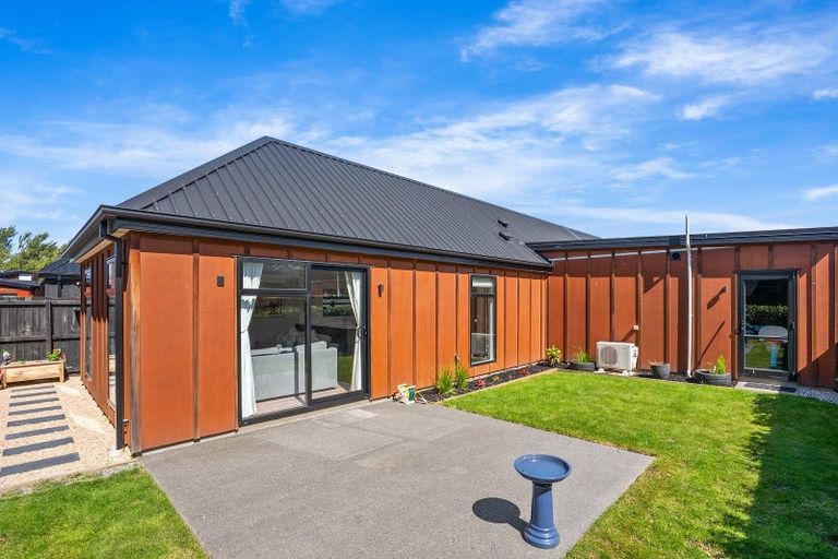 Photo of property in 10 Lazarus Lane, Halswell, Christchurch, 8025